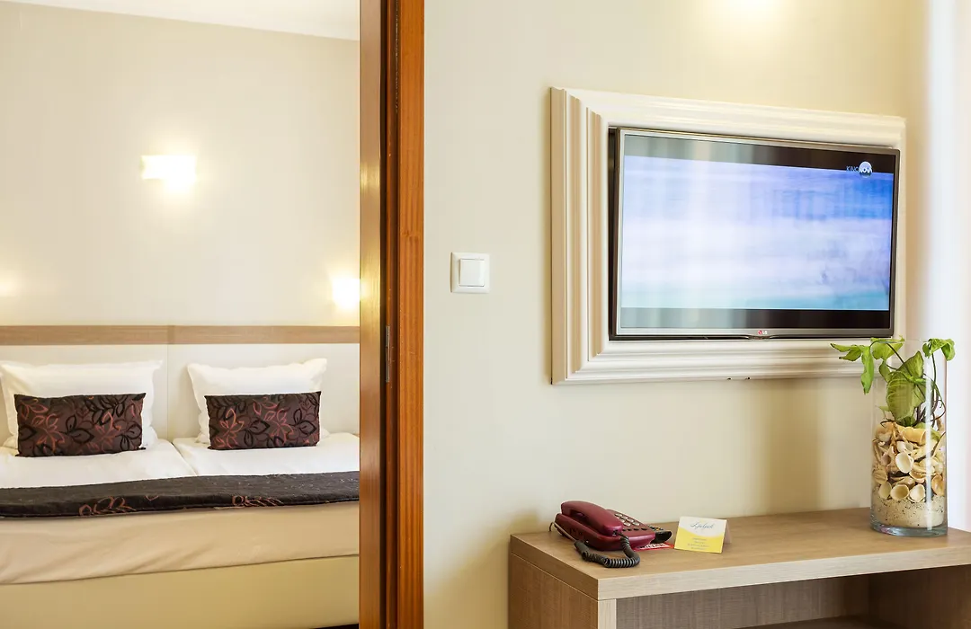 Ljuljak Hotel-1